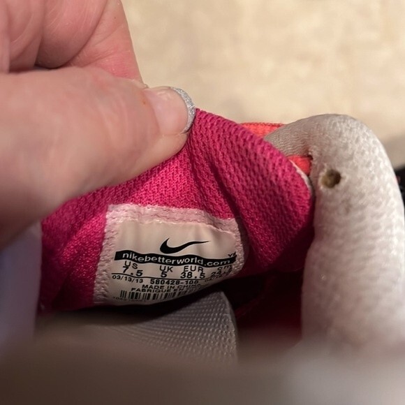 Nike Dart 10 580428-100 sneaker size 7.5 - Picture 6 of 6